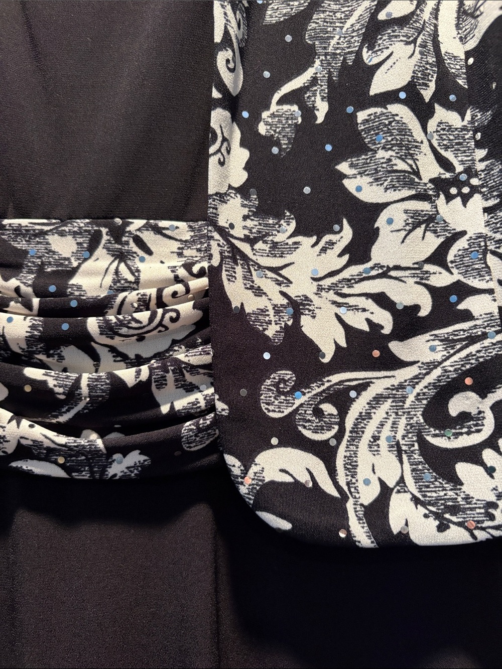 Jessica Howard Black Dress with Black-and-White Floral Jacket - Picture 3 of 7